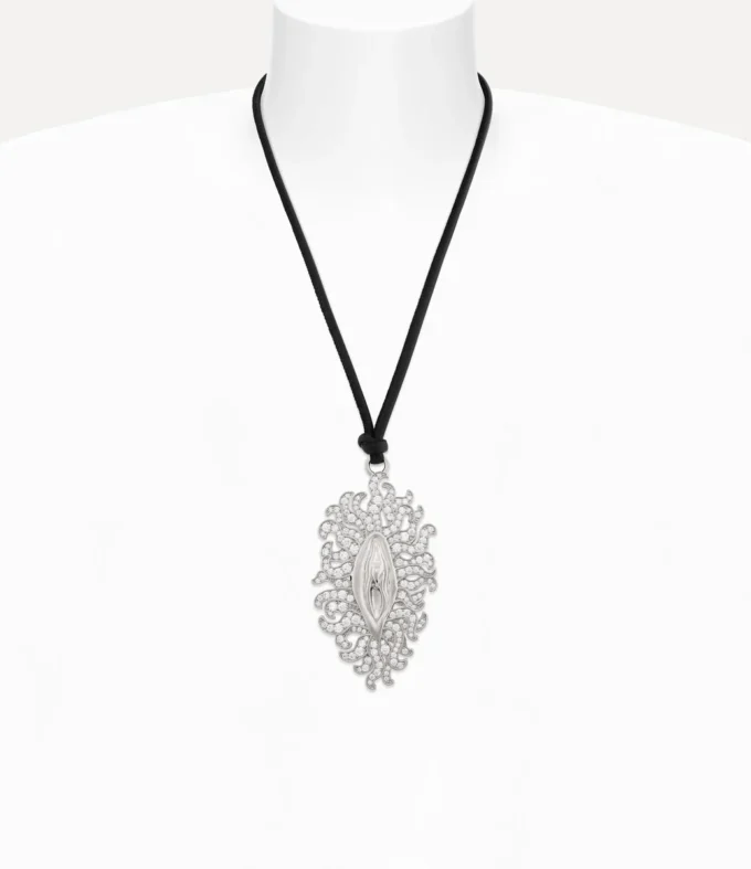 Floriana Pendant Necklace
