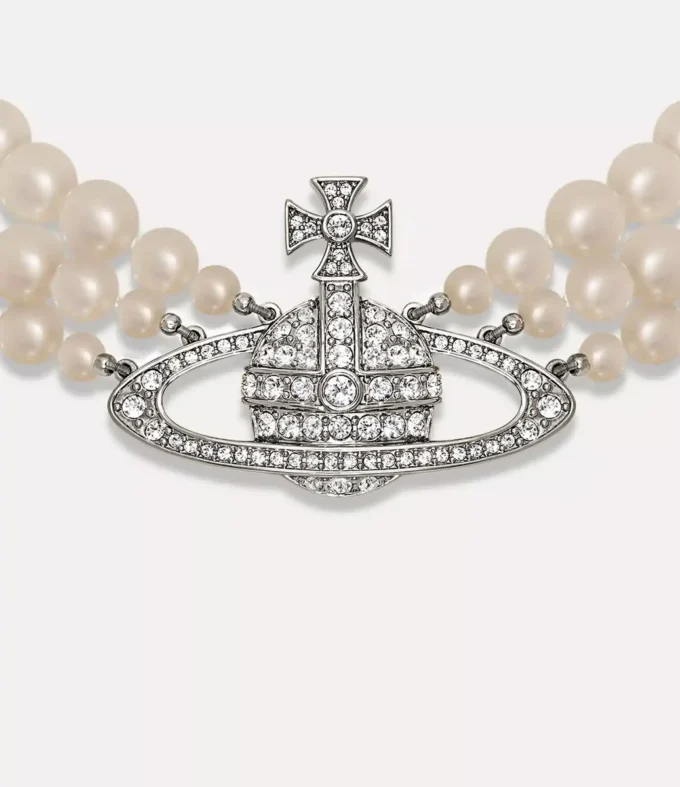 Three Row Pearl Bas Relief Choker